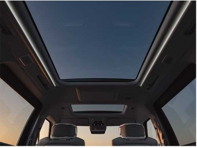 沃尔沃全新纯电豪华MPV EM90：一个移动的斯堪的纳维亚客厅