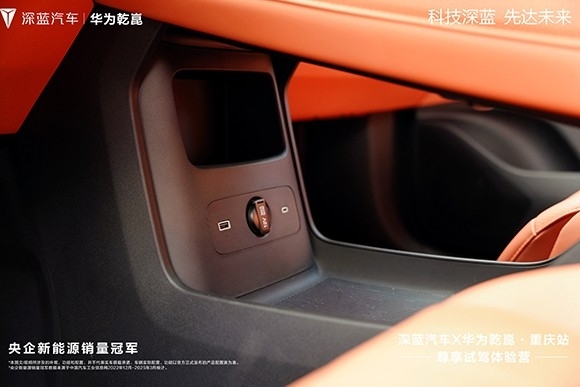 ZJL08092.JPG